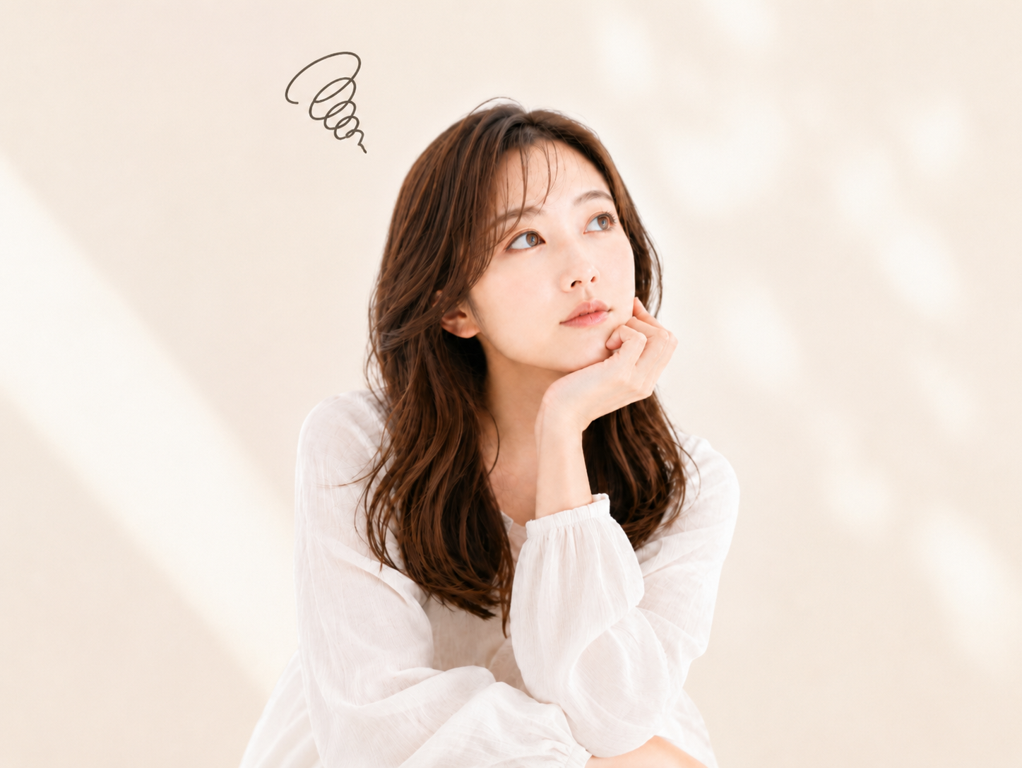 髪の悩みを抱える女性